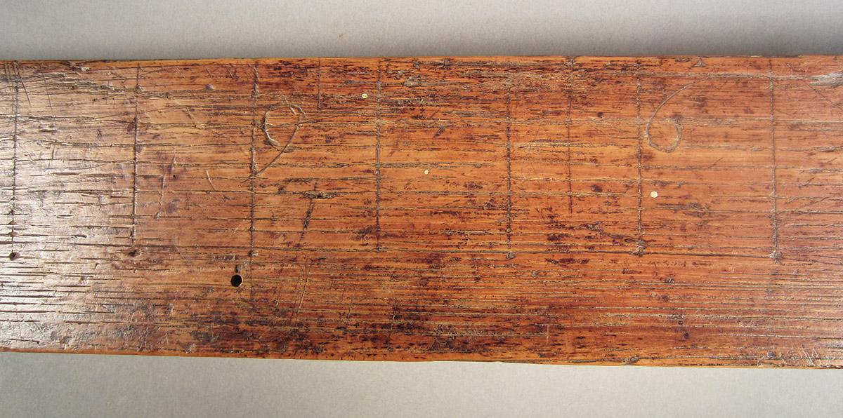 1957.0026.037 Square, marks