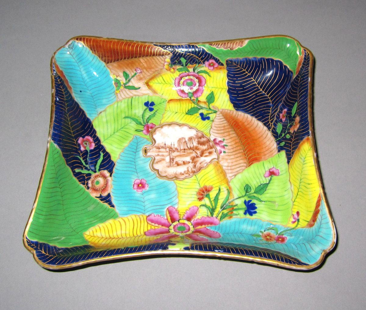 1966.0616.015 Porcelain Dish