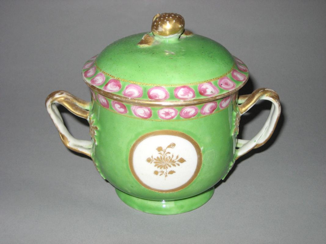 1966.0621.002 Sugar bowl
