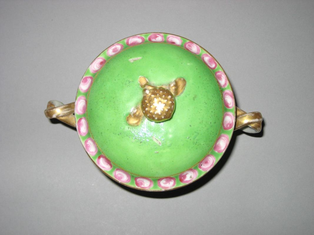 1966.0621.002 Sugar bowl upper