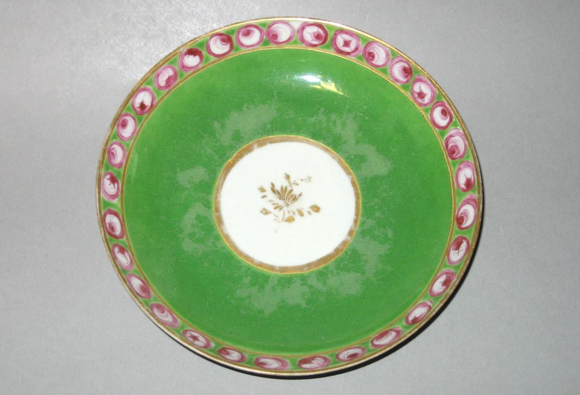 1966.0621.013 Saucer