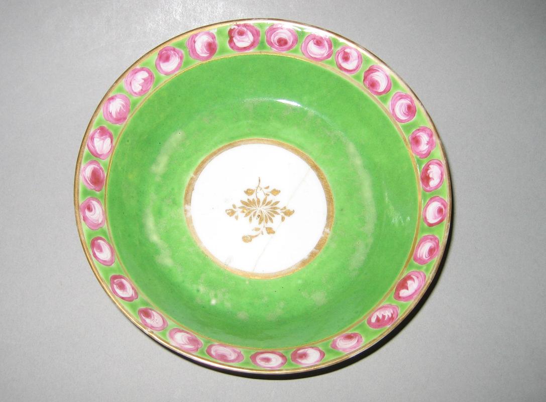 1966.0621.025 Saucer