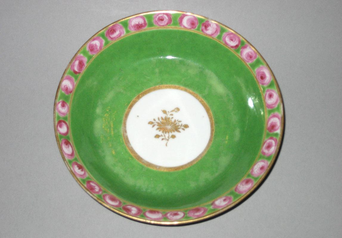 1966.0621.027 Saucer