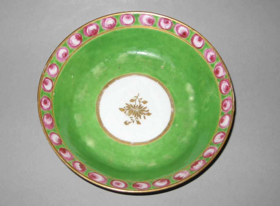 1966.0621.030 Saucer