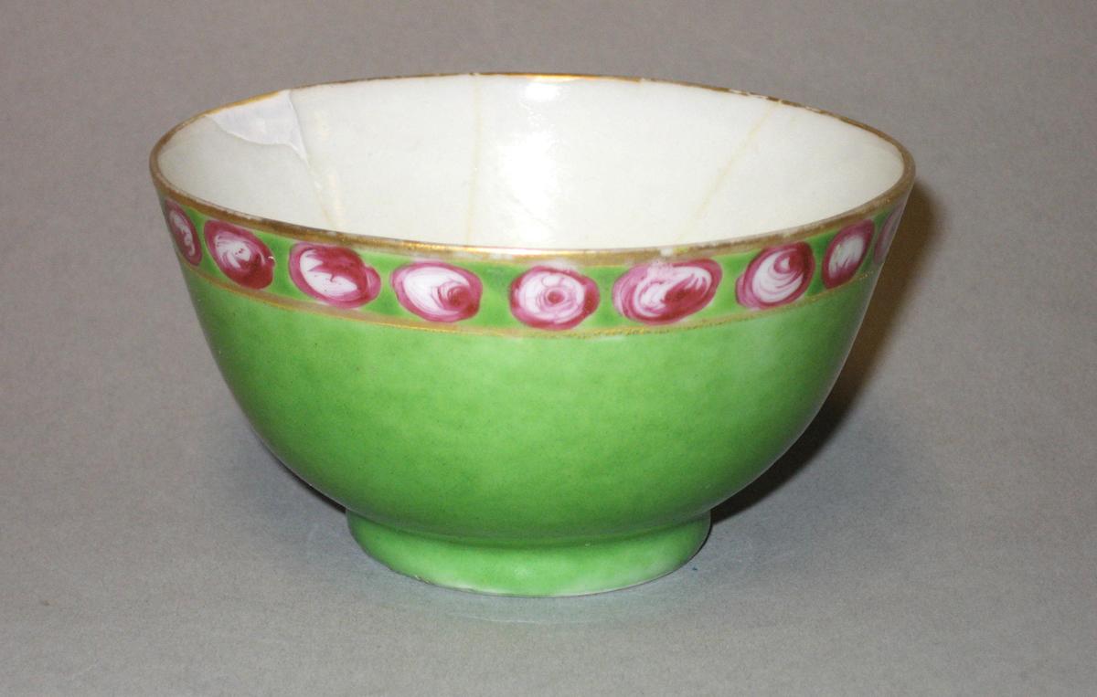 1966.0621.031 Teabowl