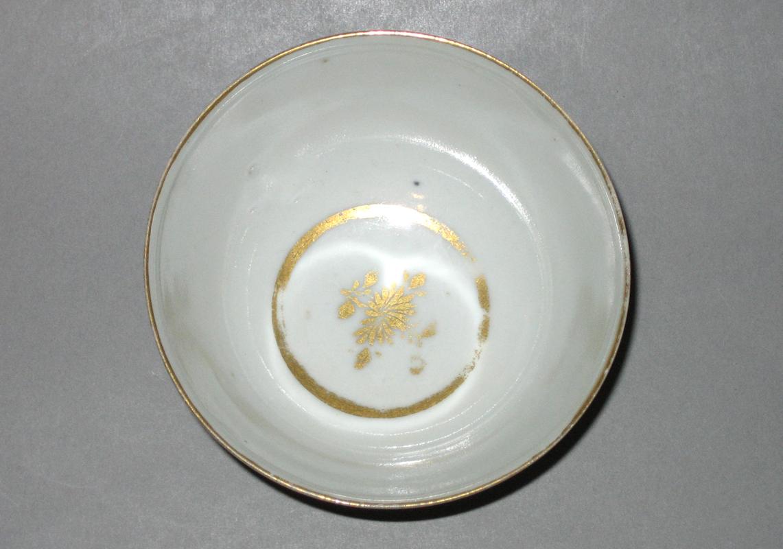 1966.0621.032 Teabowl upper