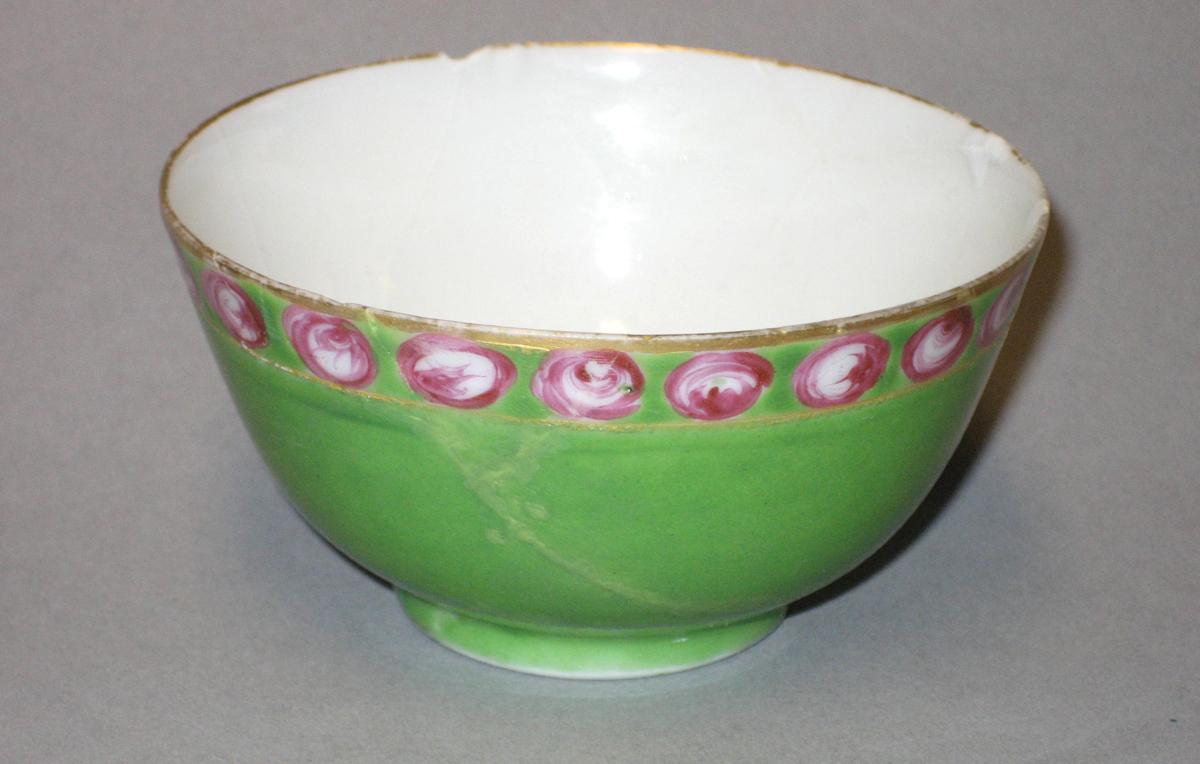 1966.0621.037 Teabowl