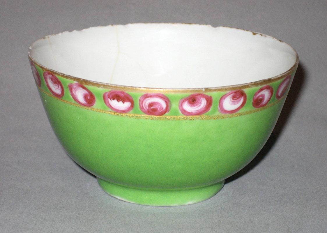 1966.0621.039 Teabowl