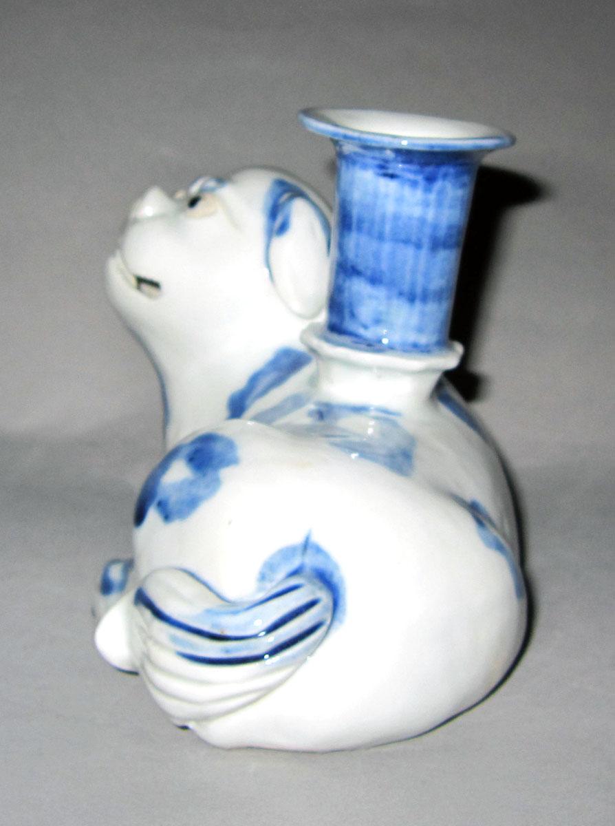 1966.0622 Porcelain candlestick view 4