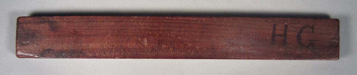1957.0026.045 Ruler, bottom