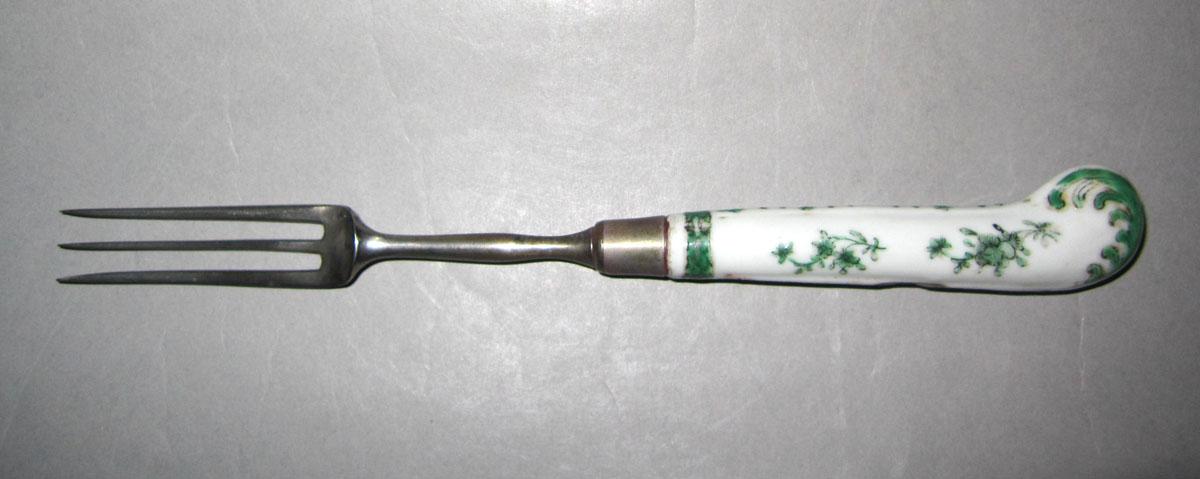 1966.0634.008 Porcelain-handled fork