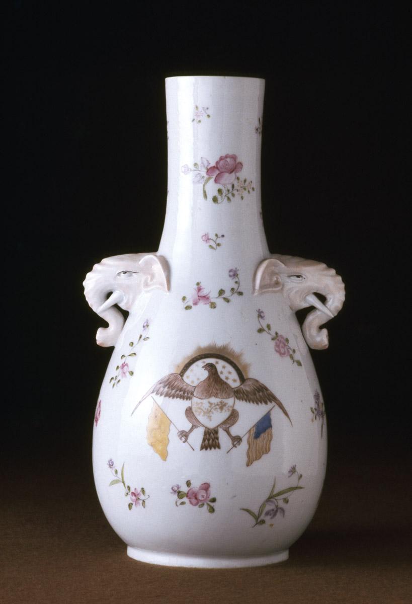 1966.0641 Bottle