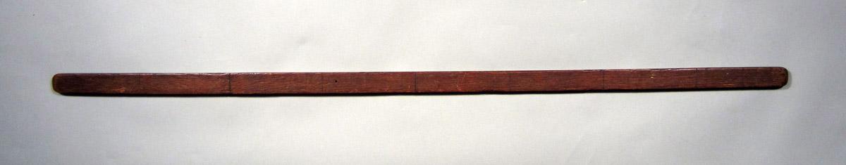 1957.0026.047 Yardstick, View 1