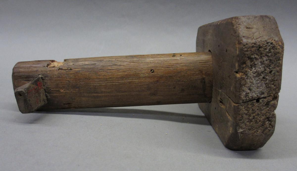 1957.026.050 Gauge, View 1