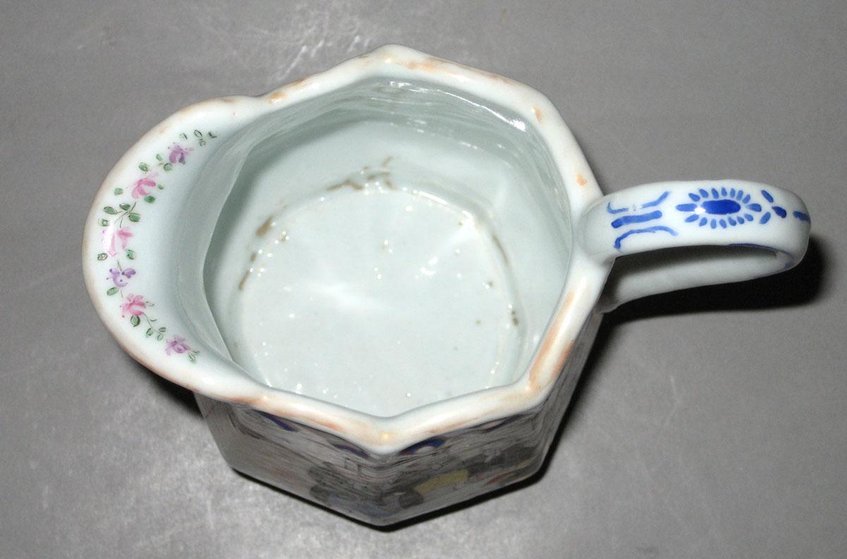1966.0674 jug upper