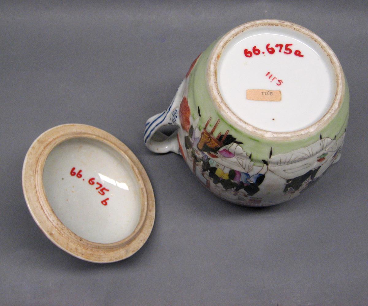 1966.0675 A, B Jug and lid underside