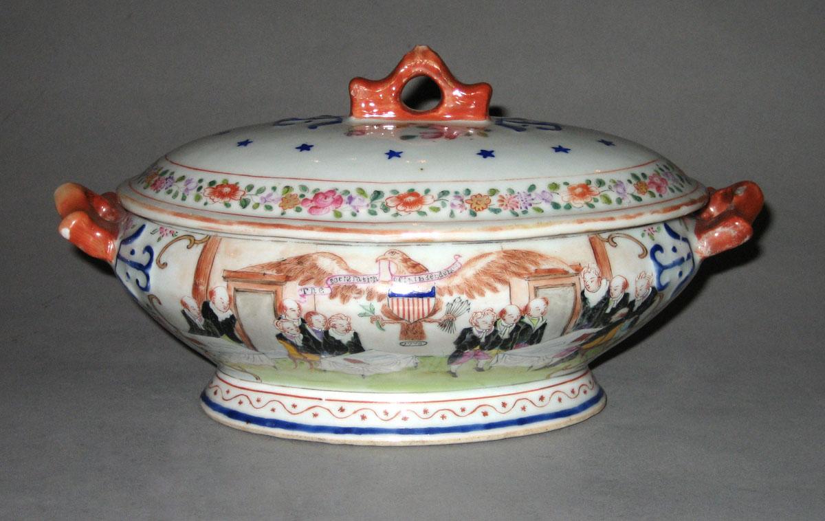 1966.0685 Tureen