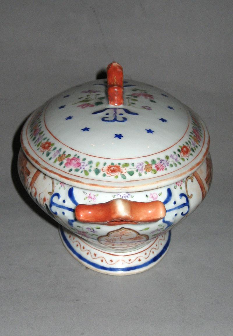 1966.0685 Tureen view 2