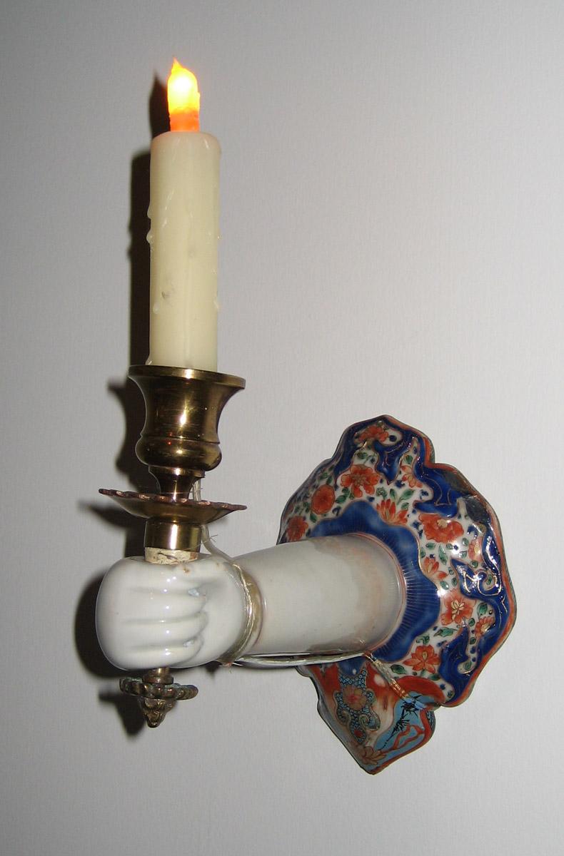1966.0689.002 Sconce