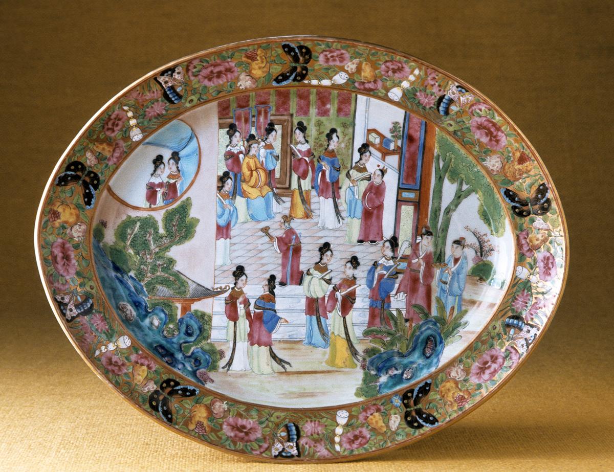 1966.0690 Dish