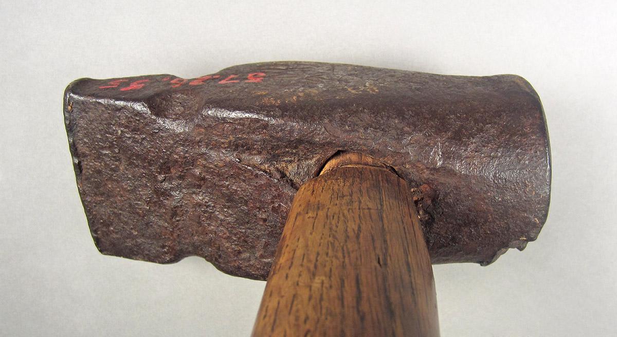 1957.0026.055, Hammer, head bottom