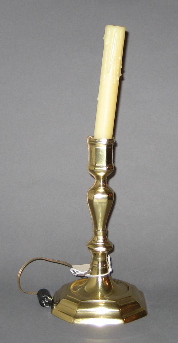 1966.0708.001 Candlestick