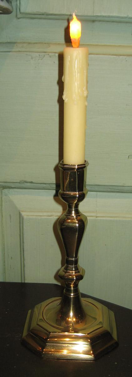 1966.0709.001 Candlestick