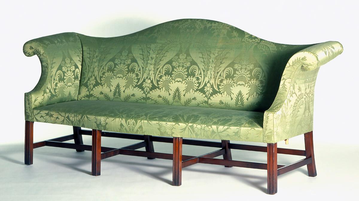 1951.0033 Sofa (3/4 view)