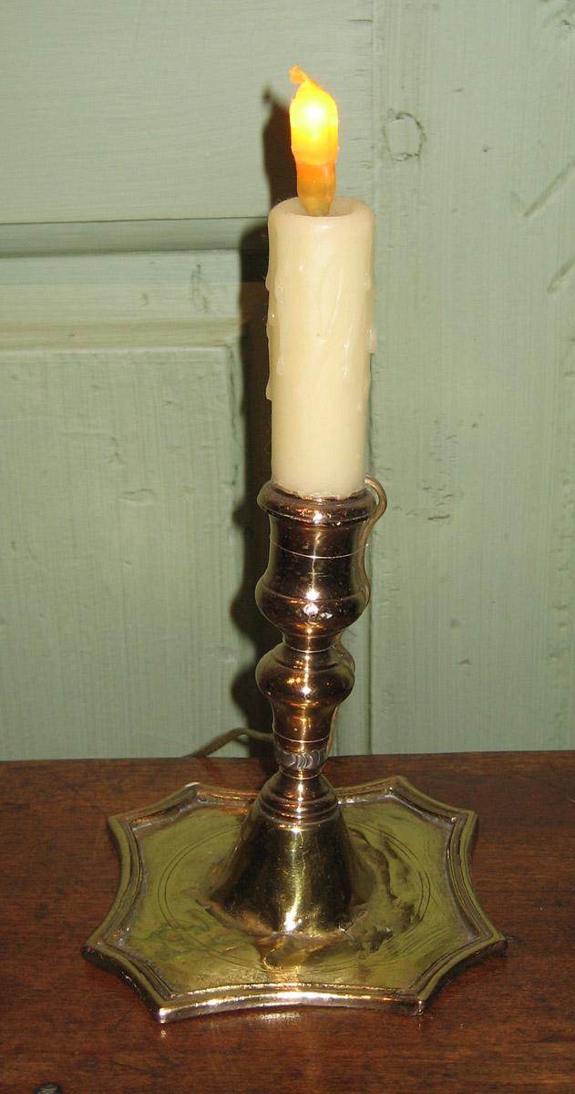 1966.0718 Candlestick