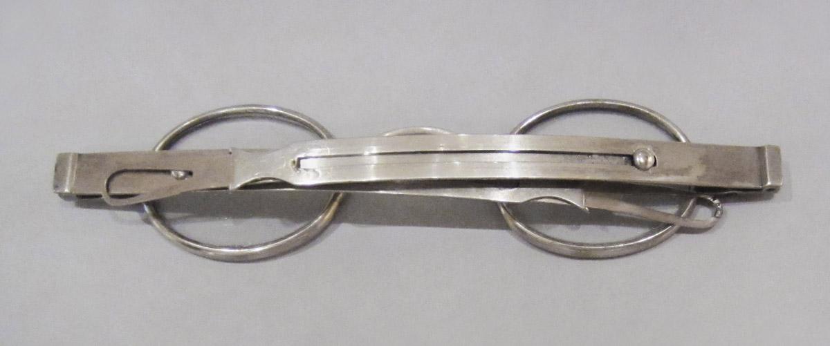 1966.0730 Spectacles, underside