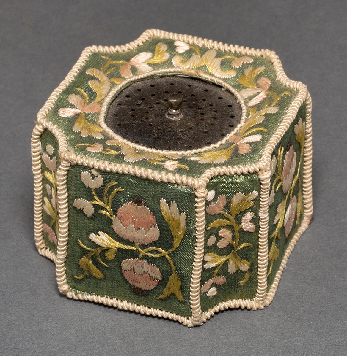 1966.0770 C Container
