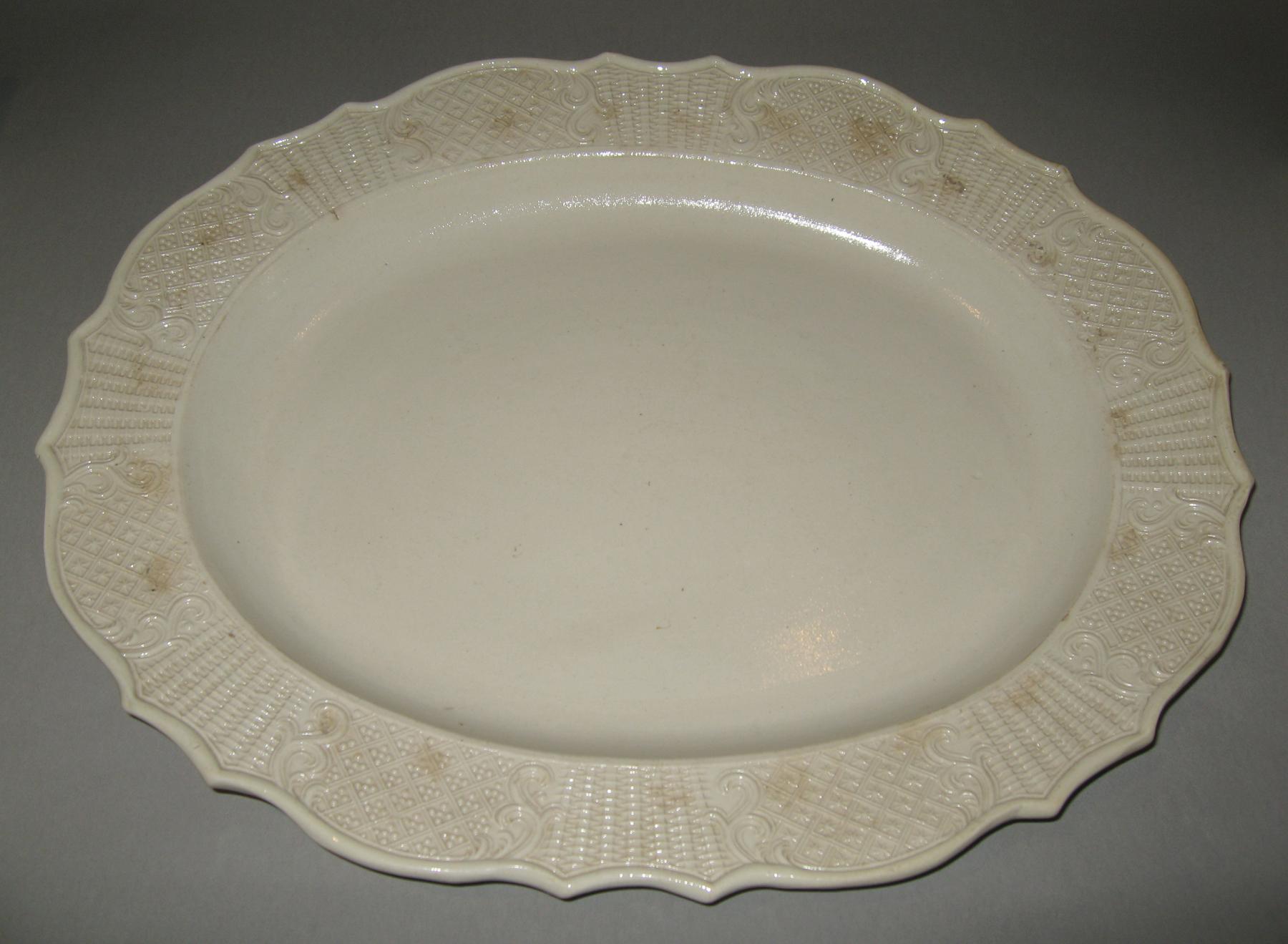 1966.0792 Dish