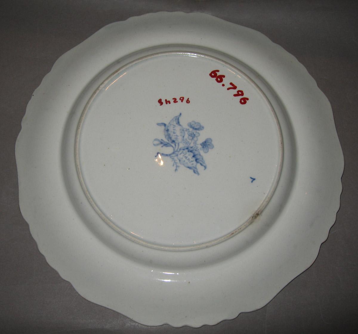 1966.0796 Plate (underside)