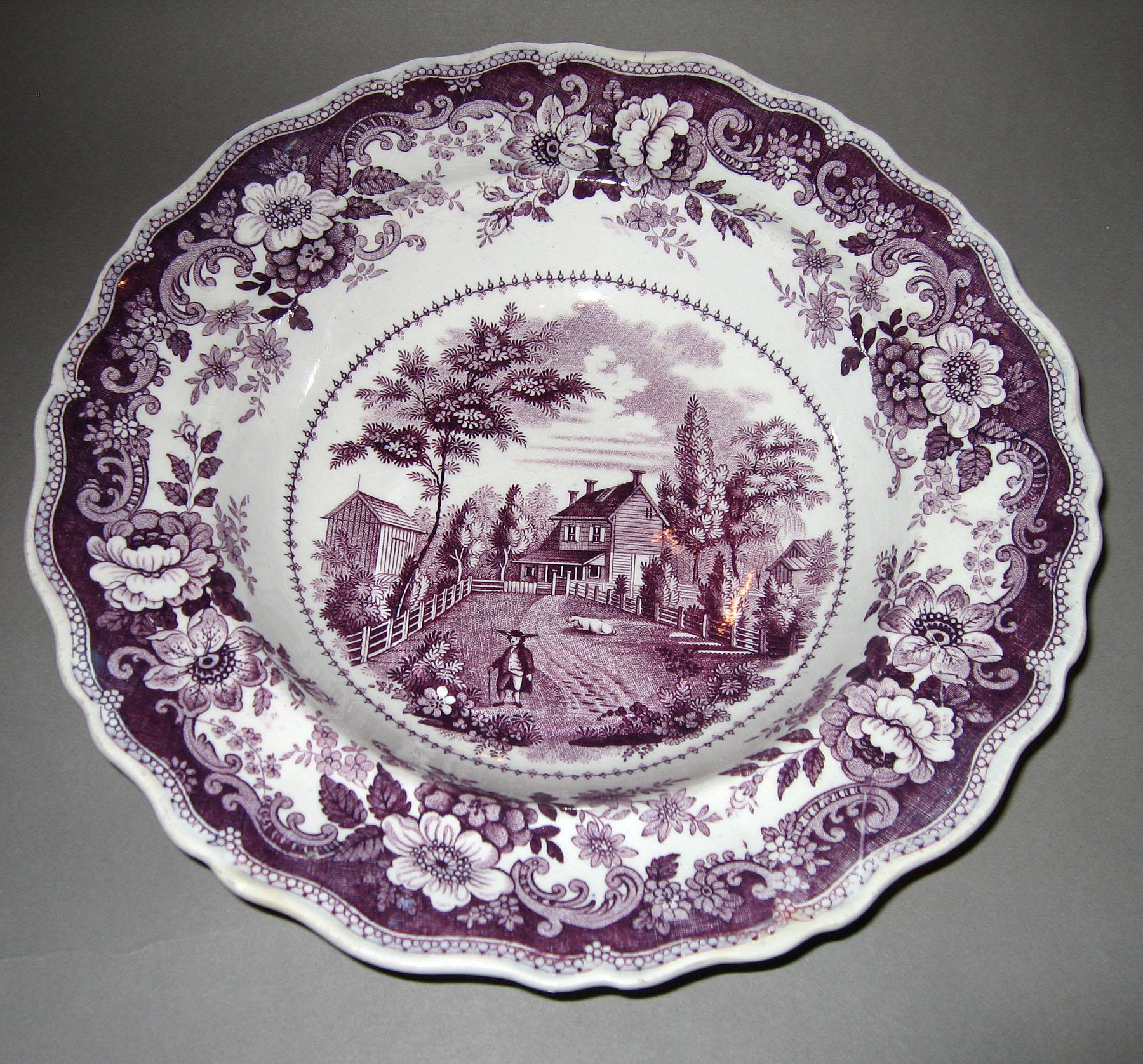 1966.0820.003 Purple Richard Jordan pattern soup plate