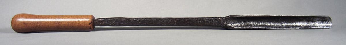 1957.0026.075 Turning gouge, overall