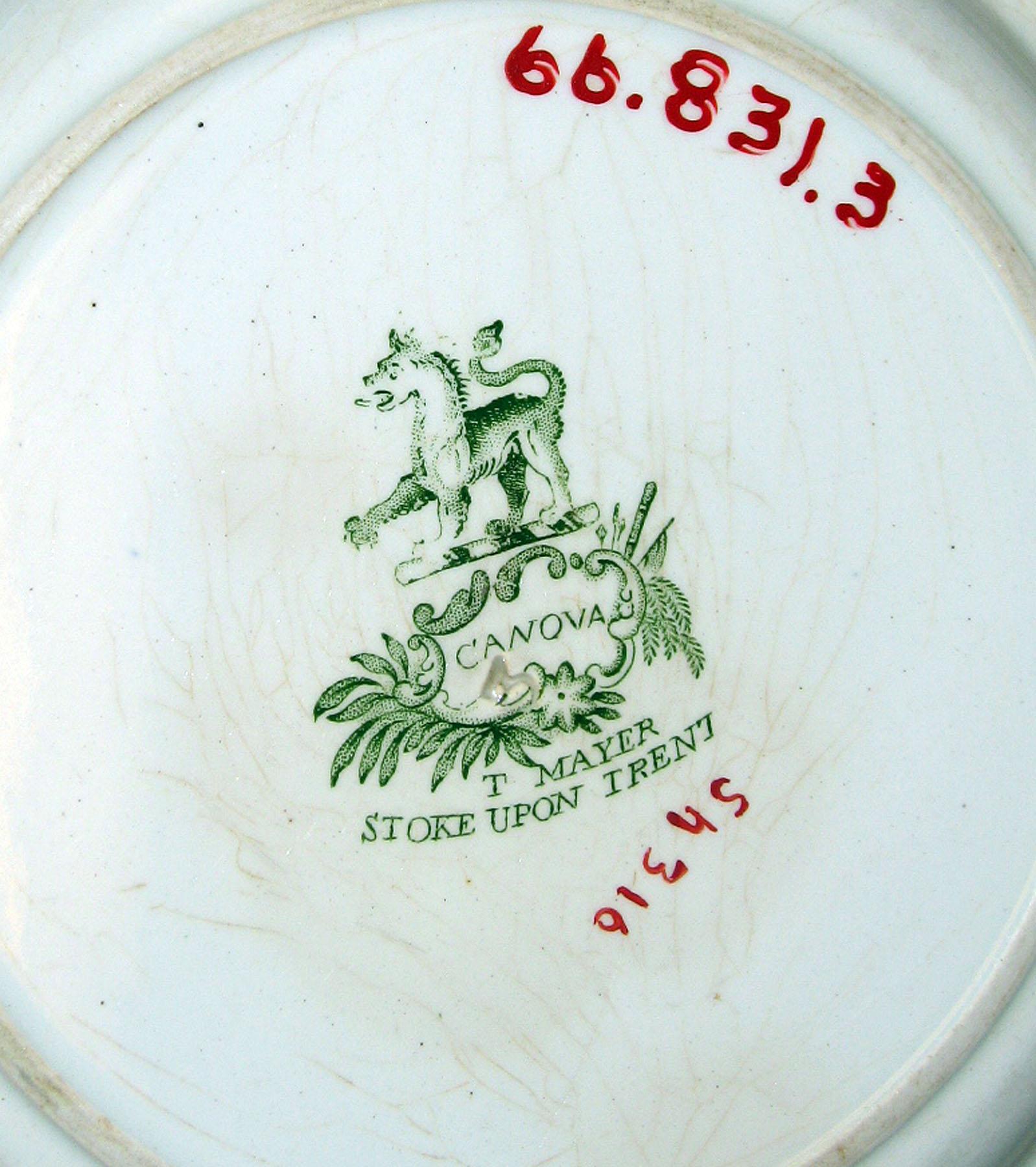 1966.0831.003 Earthenware plate, detail