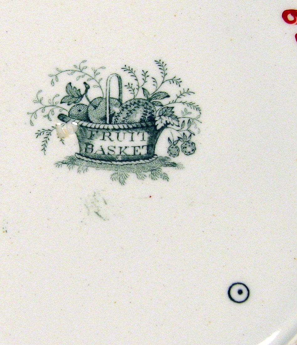 1966.0863.001 Fruit basket soup bowl mark