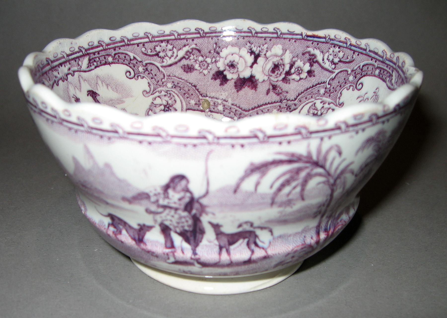 1966.0867.002 Columbus pattern transfer printed cup