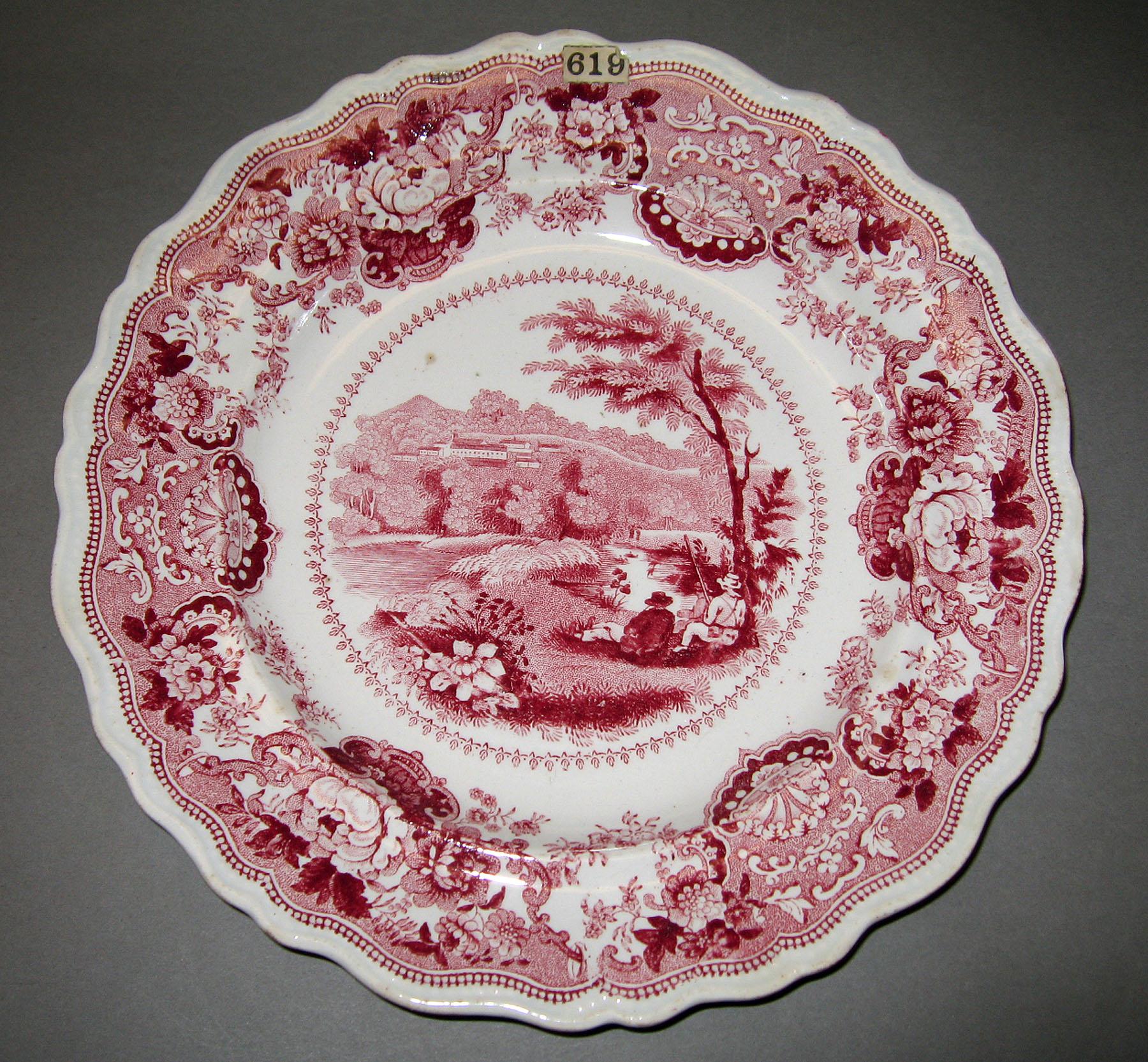 1966.0876.003 Earthenware plate