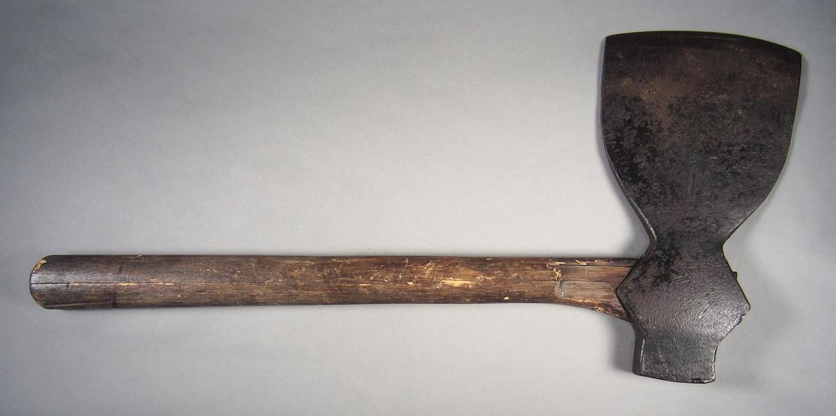 1957.0026.082 Axe, side 1