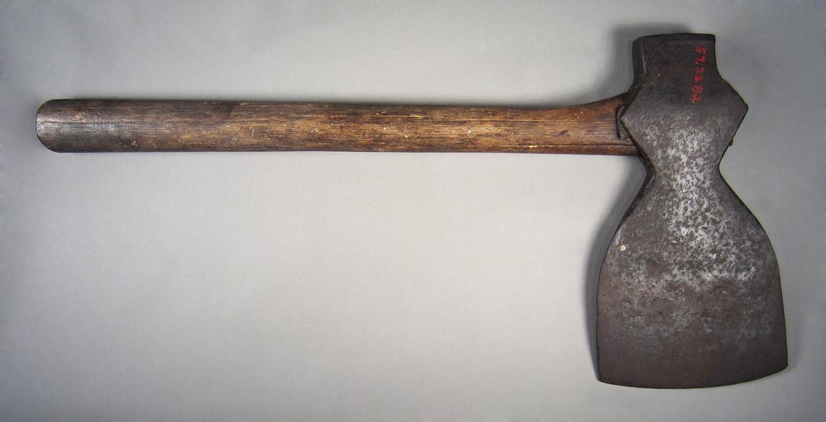 1957.0026.082 Axe, side 2