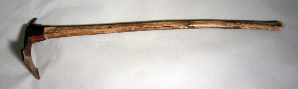 1957.0026.084 Adz, Side 2