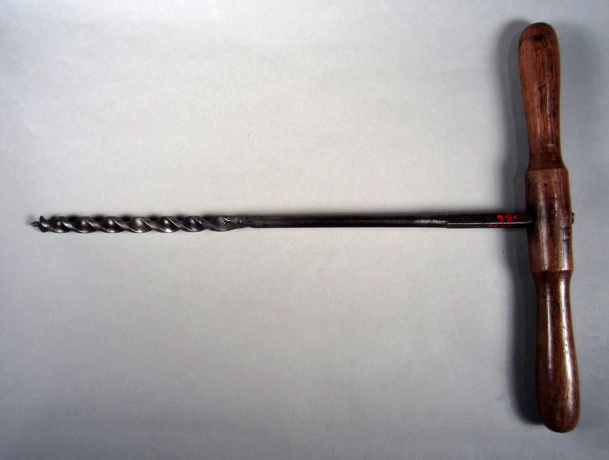 1957.0026.086 Spiral auger, View 2