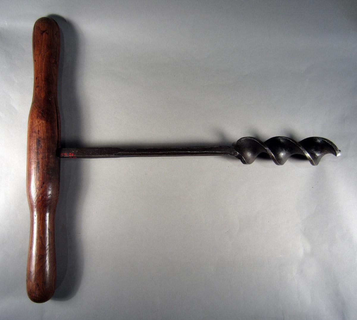 1957.0026.090 Spiral auger, View 1