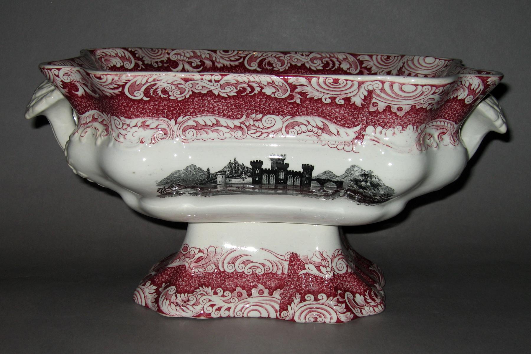 1966.0939 Compote