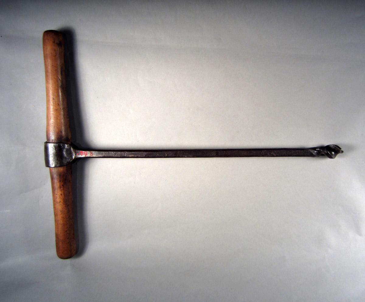 1957.0026.094, Spiral auger, View 1