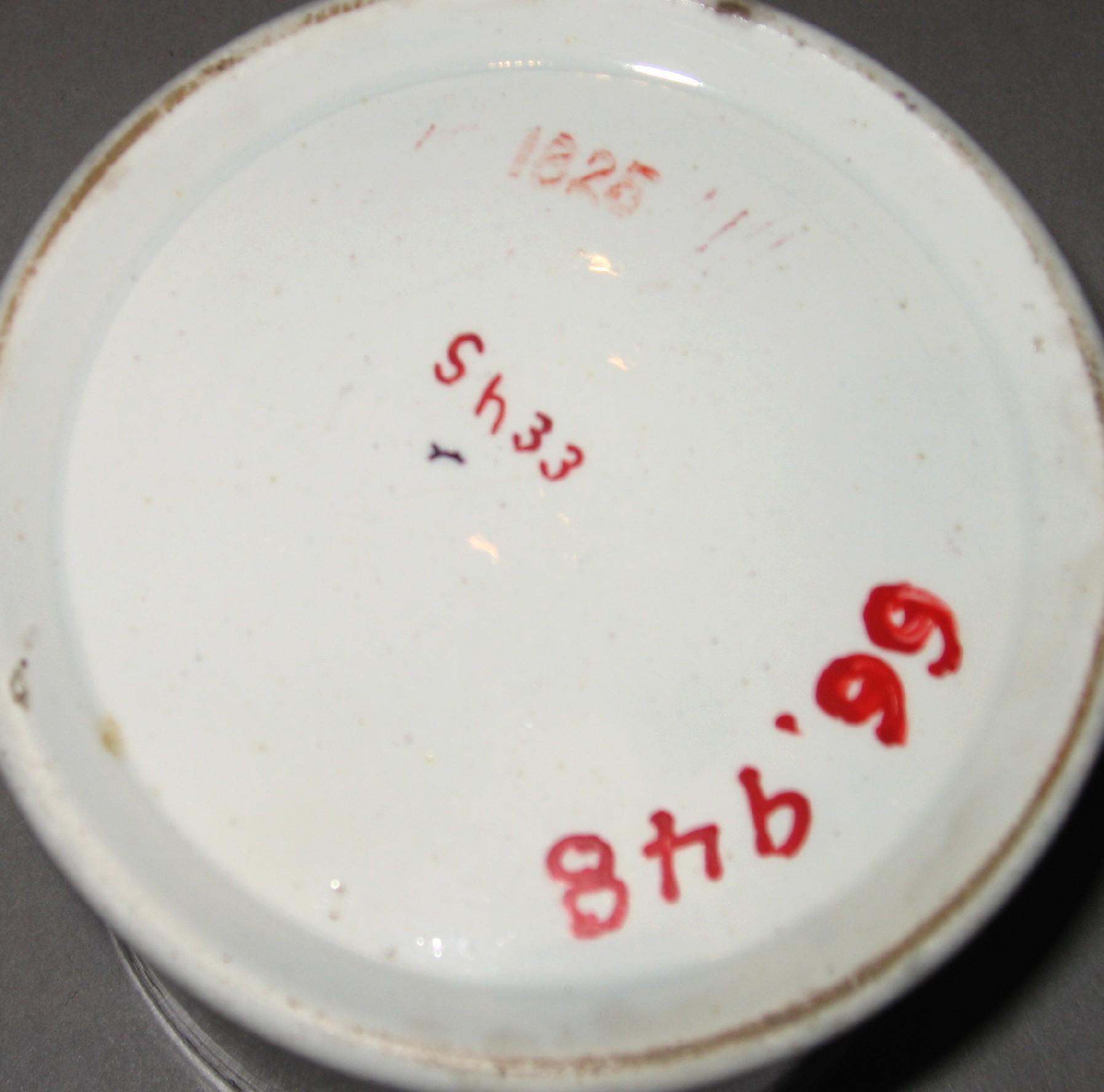 1966.0948 Mug (detail)