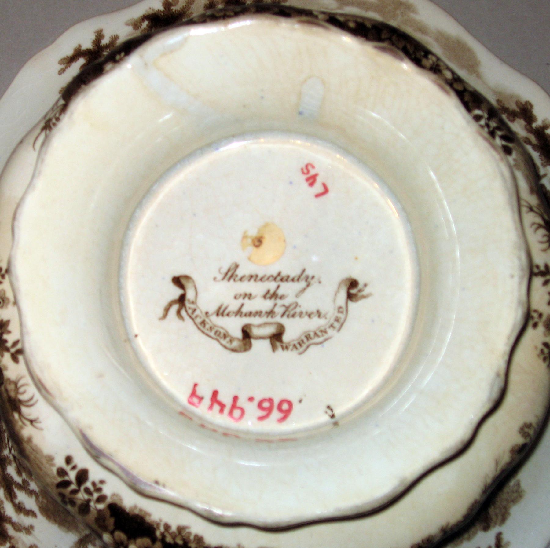 1966.0949 Compote (mark)