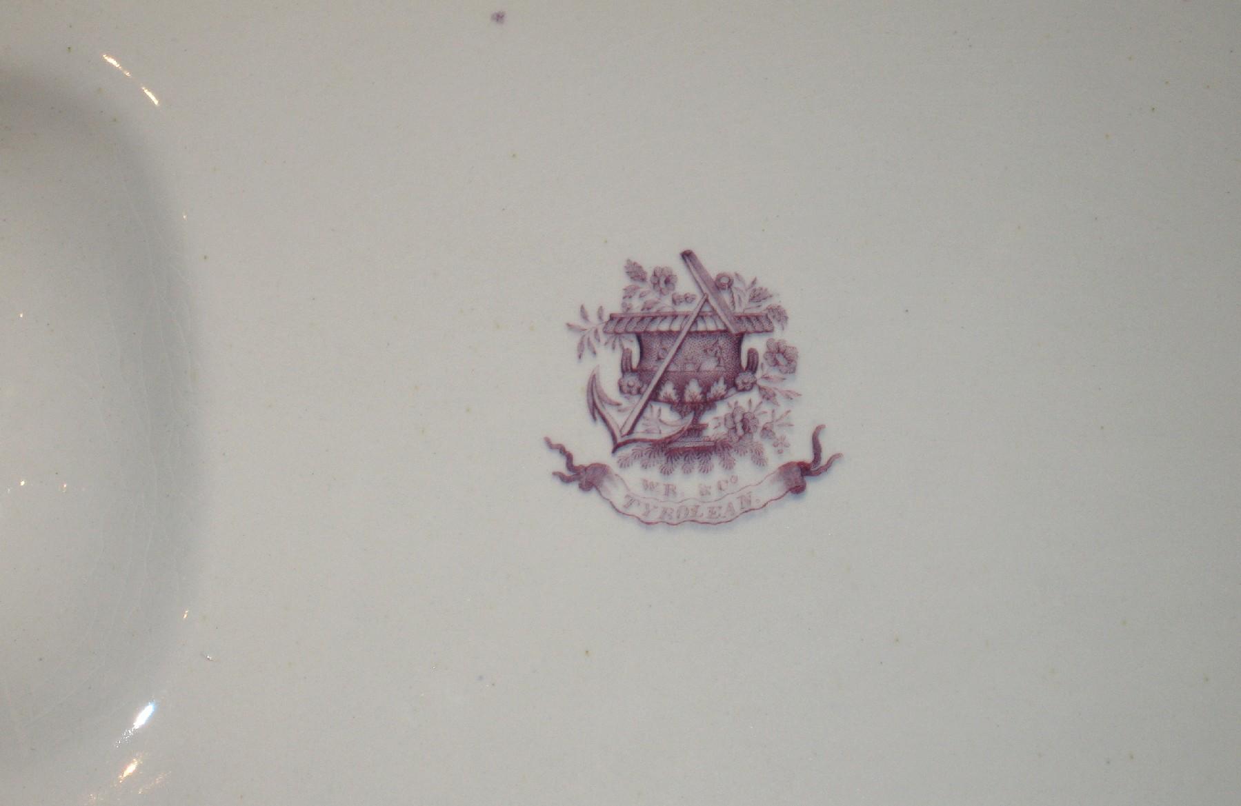 1966.0959 Dish (mark)