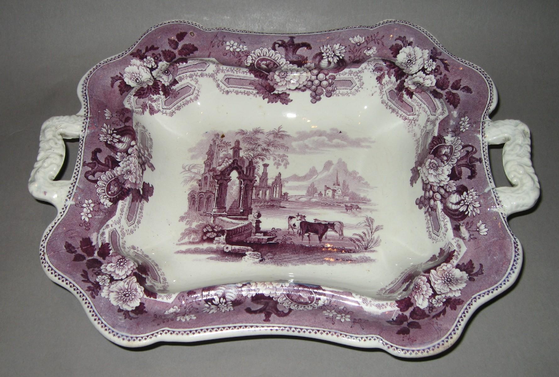 1966.0961 Dish